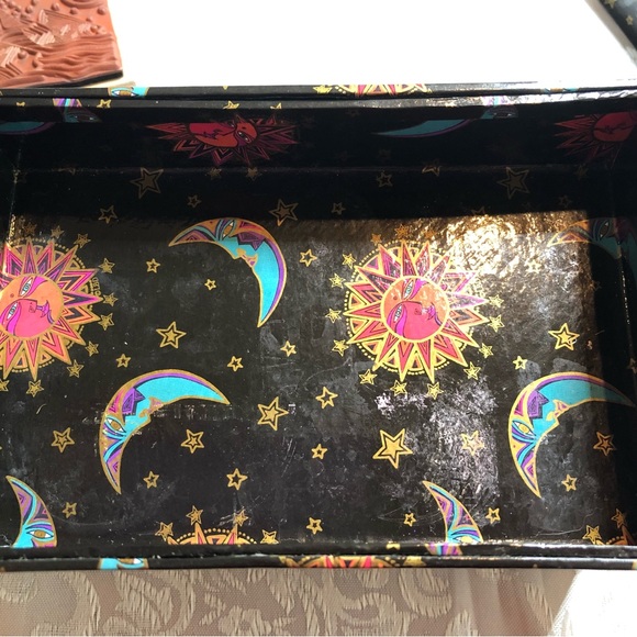 Laurel Burch Stamp Kit Box - Picture 11 of 16